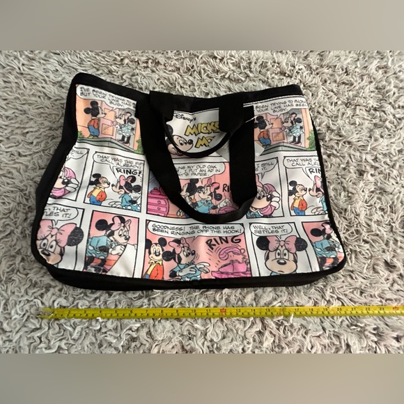Disney Store Mickey Mouse Comic Strip Screen Art Oversize Tote Minnie Mouse NWT - Picture 8 of 10
